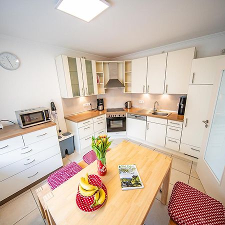 Schoene Ferienwohnung Vor Den Toren Pullman Citys Zwei Aicha vorm Wald Kültér fotó