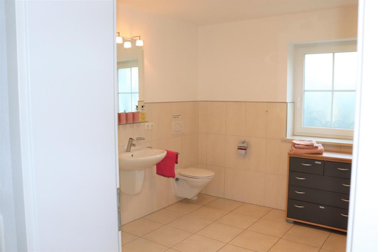 Schoene Ferienwohnung Vor Den Toren Pullman Citys Zwei Aicha vorm Wald Kültér fotó